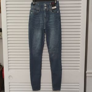 No Boundaries Women's Blue Jeans